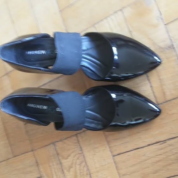 Black patent shoes, size 7M, Andrew Geller - Picture 3 of 6
